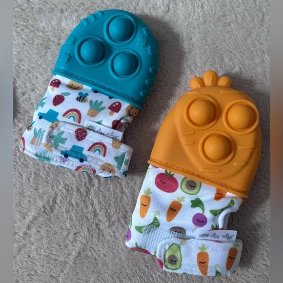 Assorted Crinkle Toys - Picture 2 of 9